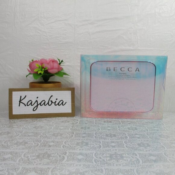 BECCA Pear Glow Shimmering Eye Palette - Picture 1 of 8
